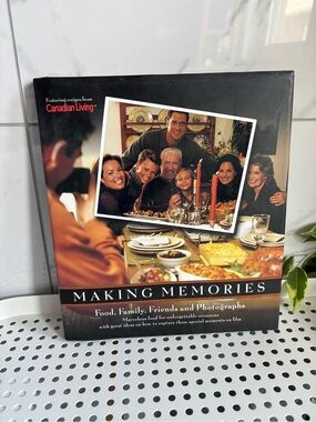 Black Making Memories Home Dining Recipes Book - Black & Brown Hard Cover